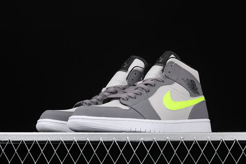 All categories Air Jordan Jordan series basketball shoes Air Jordan 1 Mid Air Jordan 1 Mid "Grey Volt" AJ1 Joe 1 neutral gray fluorescent yellow basketball shoes 554724-072
